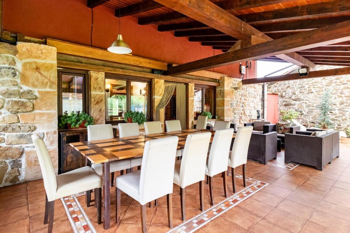 Casa De Pueblo Las Golondrinas De Luena San Miguel de Luena المظهر الخارجي الصورة