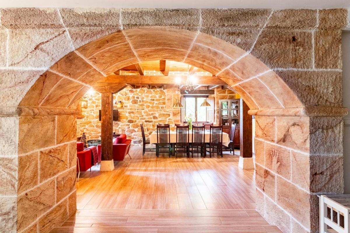 Casa De Pueblo Las Golondrinas De Luena San Miguel de Luena المظهر الخارجي الصورة